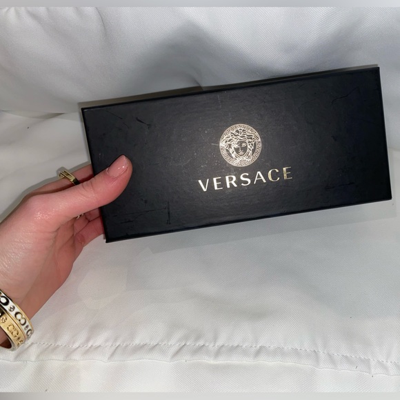 Versace sunglasses (authentic) - Picture 3 of 3